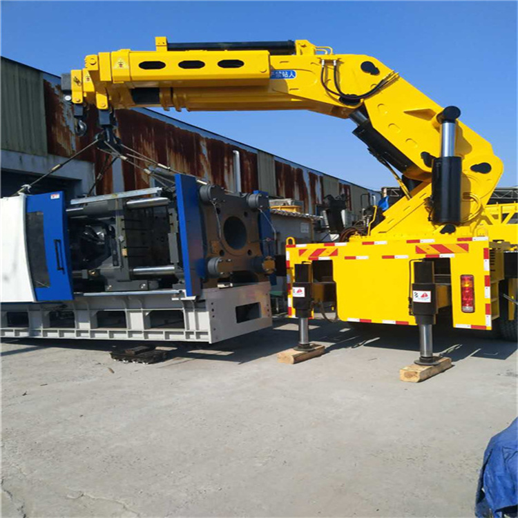 金川优质大吨位随车吊出租服务，助您高效施工