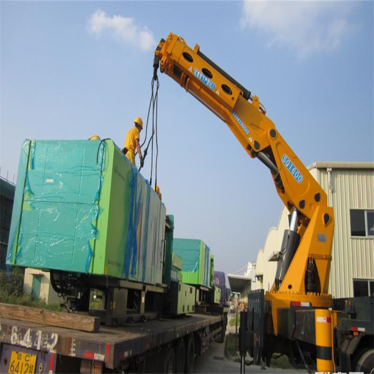 金川100吨折臂吊出租大概多少钱